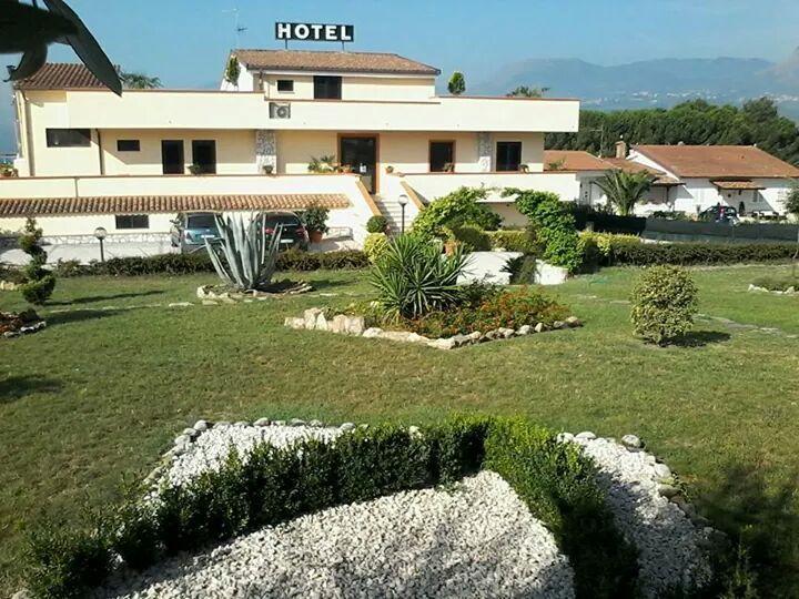 Hotel Vittoria Benevento Exterior photo